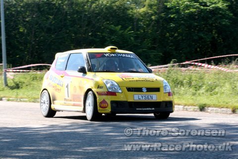 suzuki_365.jpg